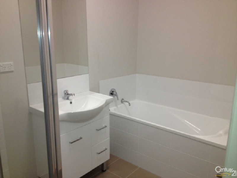 24 Seabreeze Crescent, Bowen QLD 4805