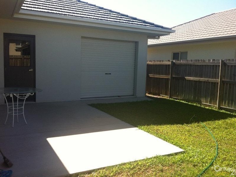 24 Seabreeze Crescent, Bowen QLD 4805
