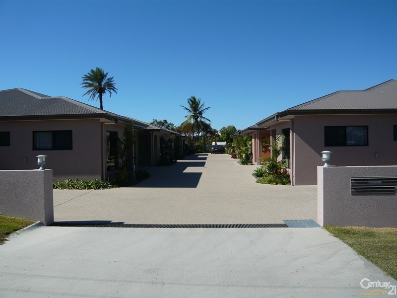 11 Kennedy Street, Bowen QLD 4805