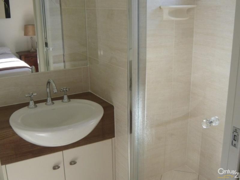 3/11 Kennedy Street, Bowen QLD 4805