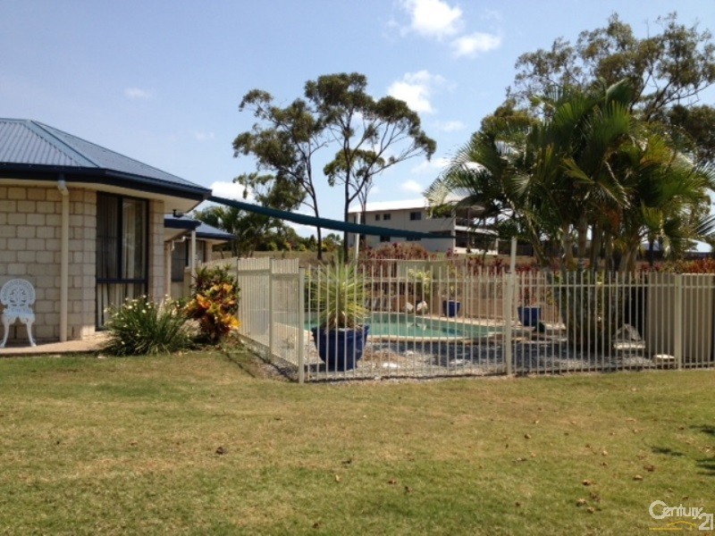 32 Brampton Drive, Bowen QLD 4805