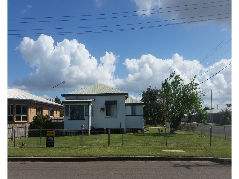 19 Murroona Street, Bowen QLD 4805