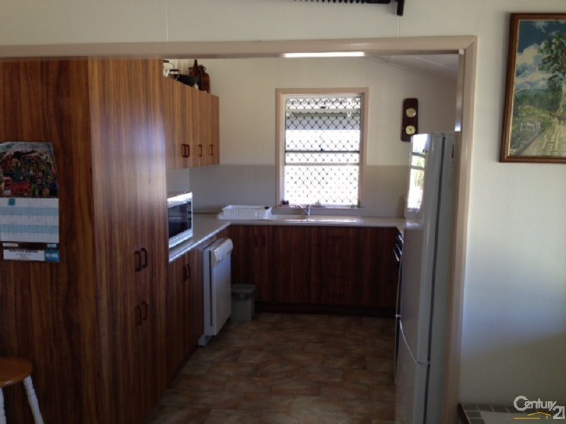 18059 Bruce Highway, Bowen QLD 4805