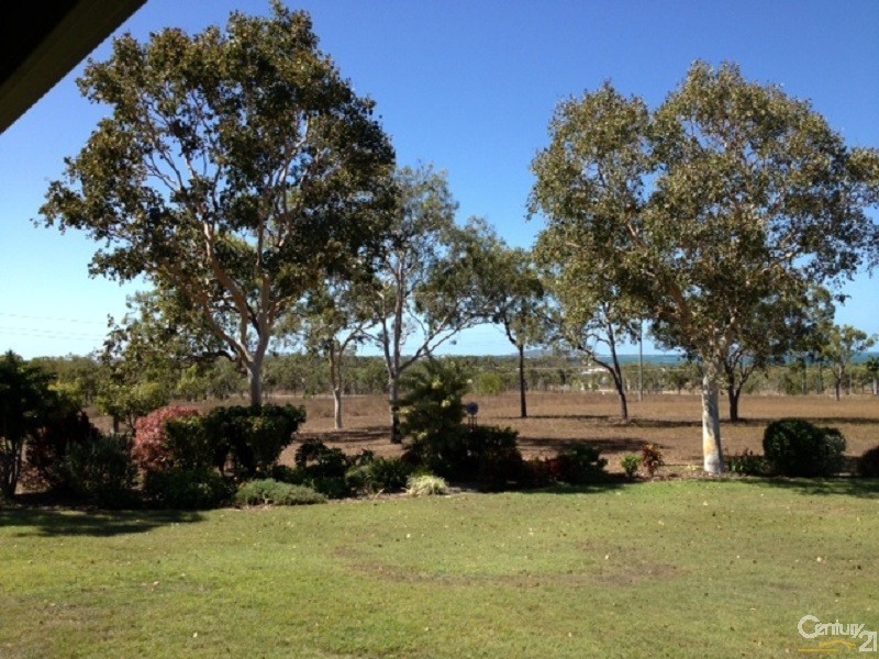 18059 Bruce Highway, Bowen QLD 4805