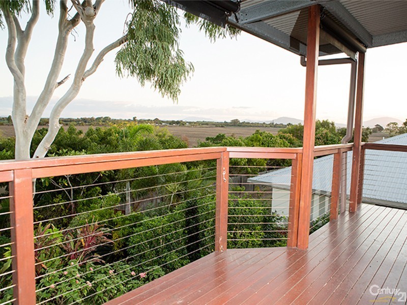 7 Craigie Court, Bowen QLD 4805