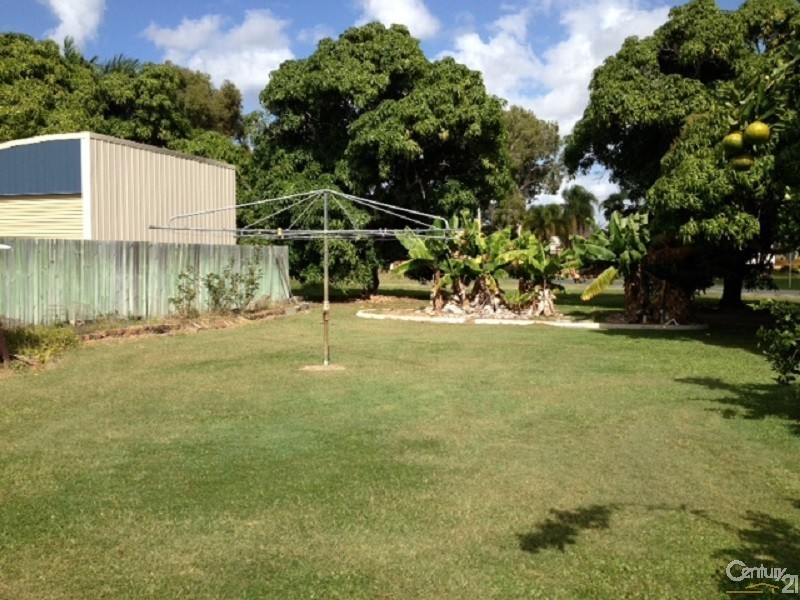 79 TOLLINGTON ROAD, Bowen QLD 4805