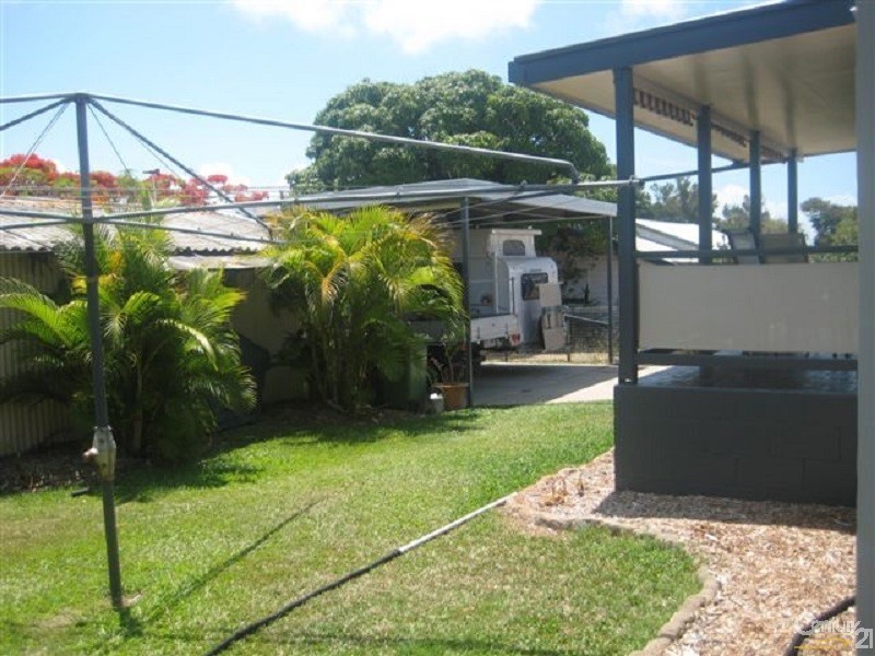 120 Herbert Street, Bowen QLD 4805