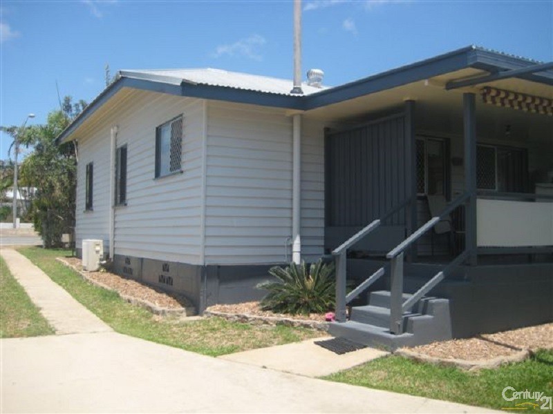 120 Herbert Street, Bowen QLD 4805