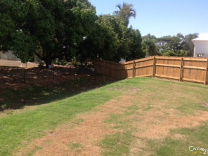 26 Pacific Drive, Bowen QLD 4805