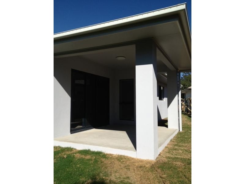 24 Pacific Drive, Bowen QLD 4805