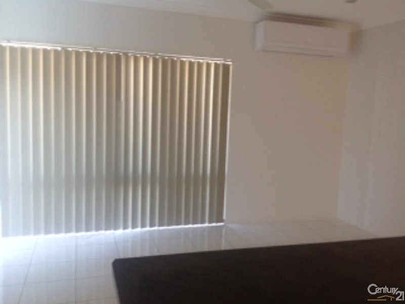 36 Seabreeze Crescent, Bowen QLD 4805