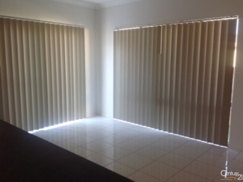 36 Seabreeze Crescent, Bowen QLD 4805