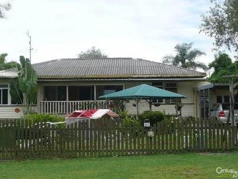 51 Reynolds Street, Bowen QLD 4805