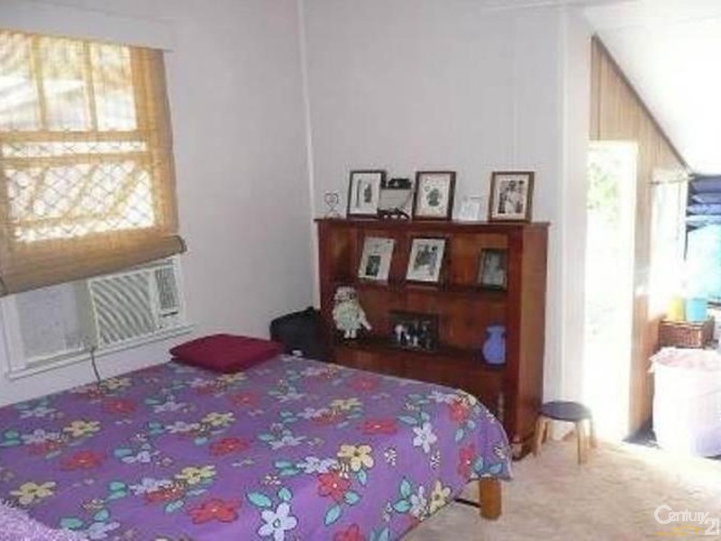 51 Reynolds Street, Bowen QLD 4805