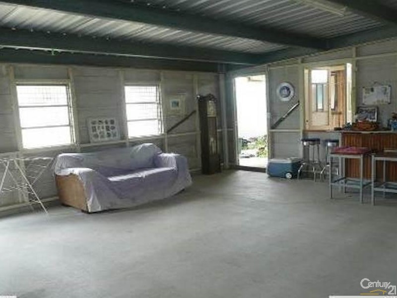 51 Reynolds Street, Bowen QLD 4805