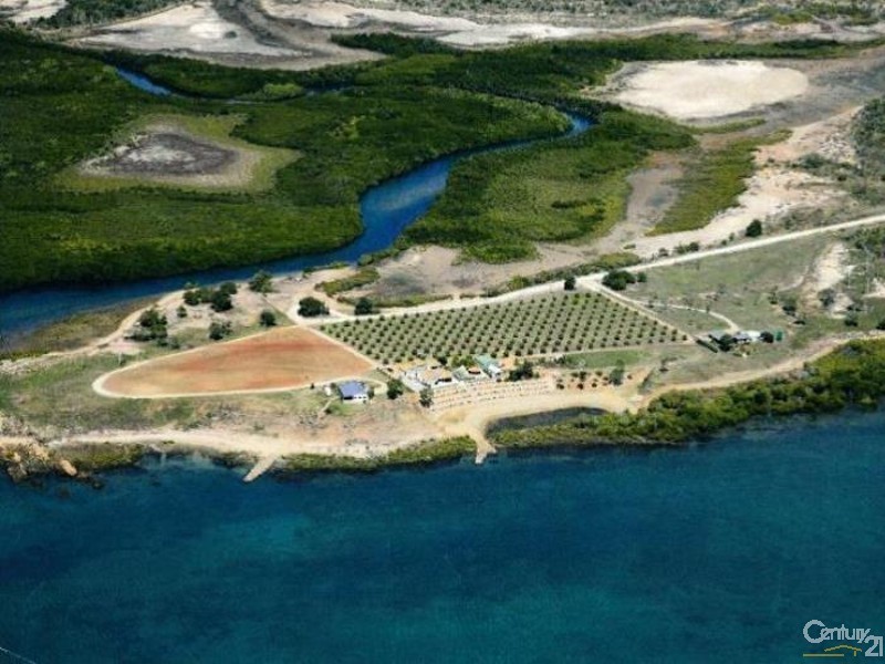 29 Adelaide Point Road, Bowen QLD 4805