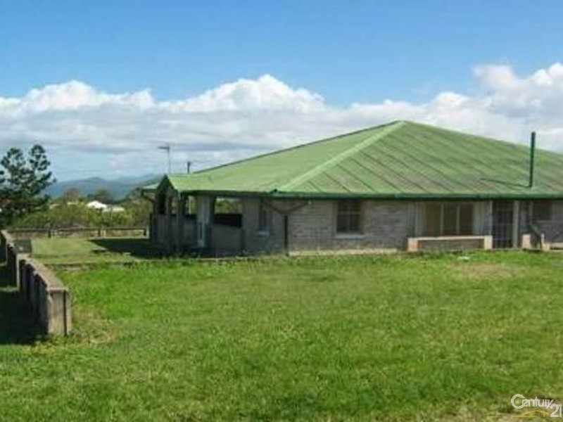 11 Mitchell Street, Bowen QLD 4805