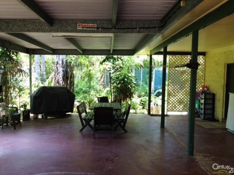 19 Field Street, Bowen QLD 4805