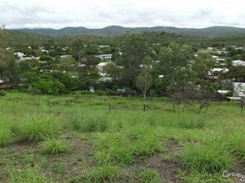 9 Ruff Court, Collinsville QLD 4804