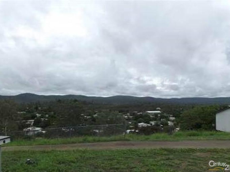 5 Ruff Court, Collinsville QLD 4804