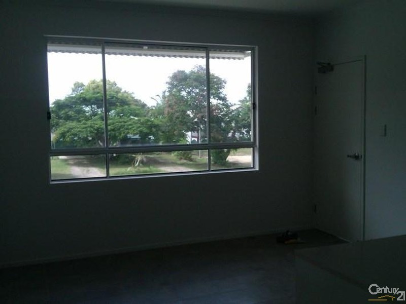 6/10 Williams Street, Bowen QLD 4805