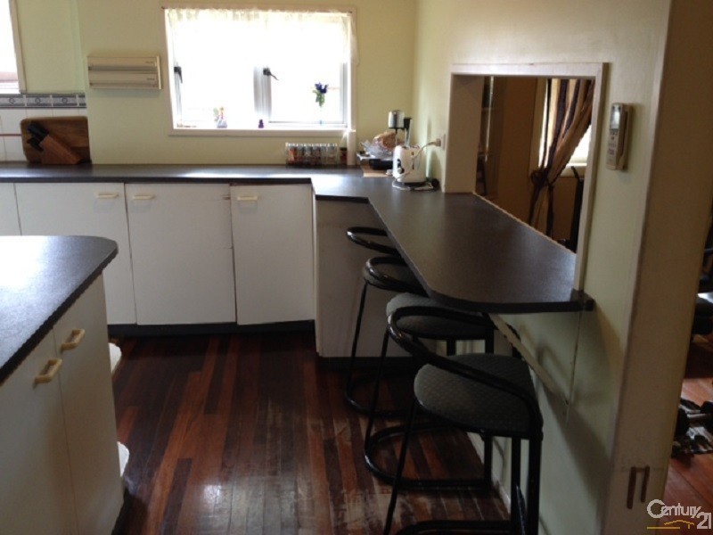 71 Gordon Street, Bowen QLD 4805