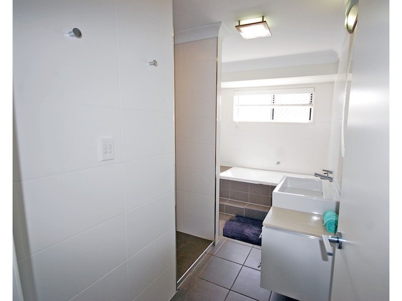33 Nautilus Street, Bowen QLD 4805
