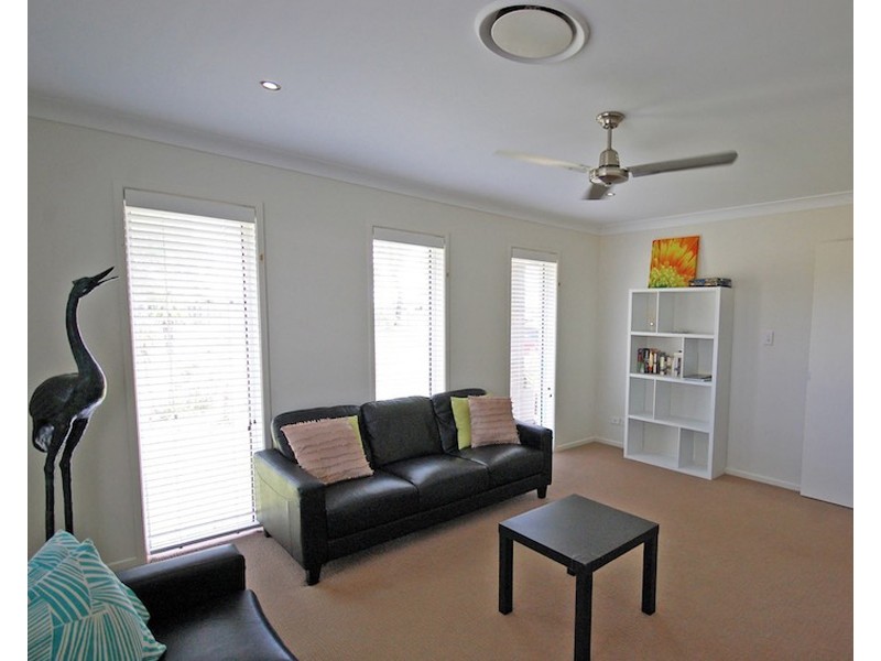 33 Nautilus Street, Bowen QLD 4805
