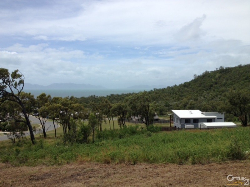 31 Grandview Terrace, Bowen QLD 4805