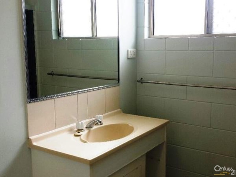 53 Whitsunday Street, Bowen QLD 4805