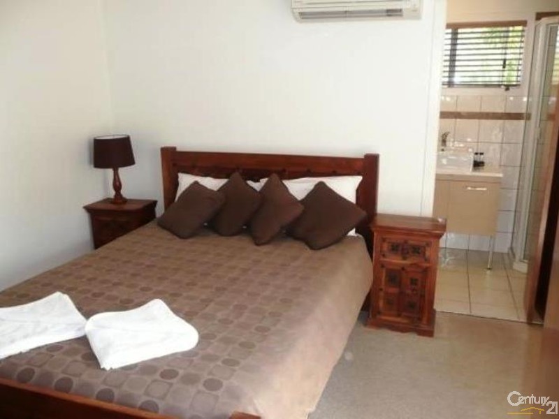 38 Horseshoe Bay Road, Bowen QLD 4805