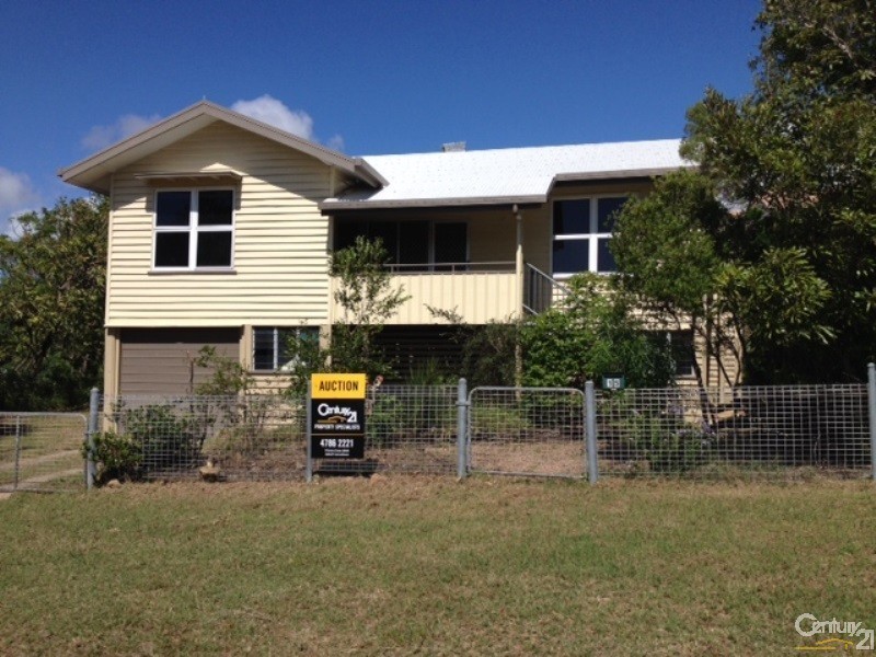 15 Mitchell Street, Bowen QLD 4805