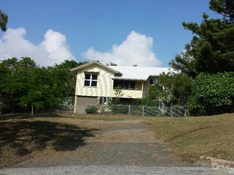 15 Mitchell Street, Bowen QLD 4805