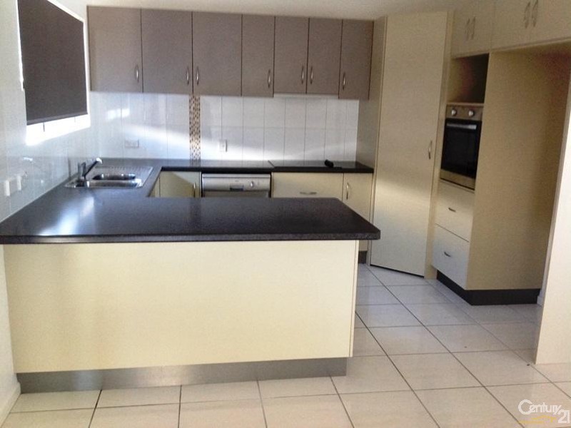 5 Second Close, Bowen QLD 4805