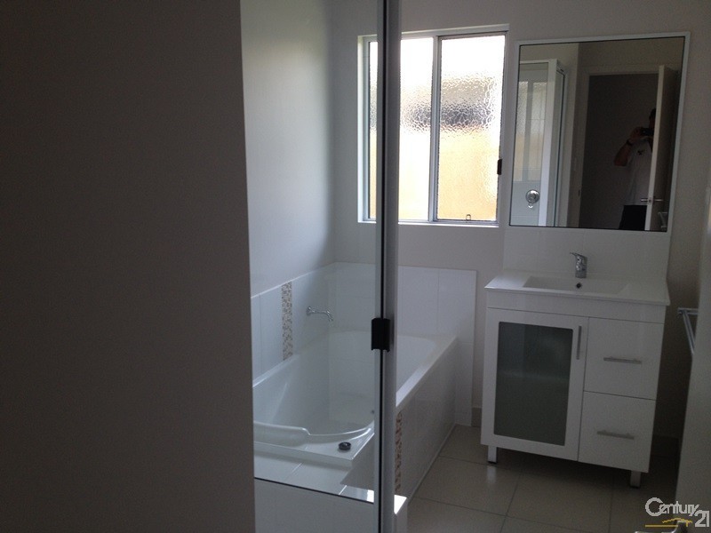 10 Gordon Street, Bowen QLD 4805