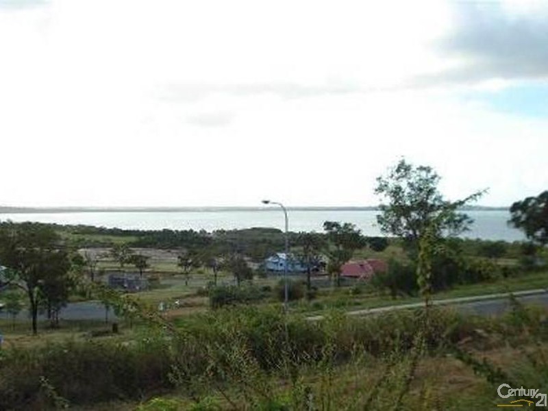 20 Seacove Crescent, Bowen QLD 4805