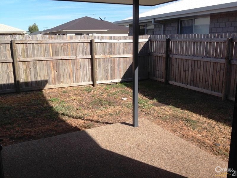 1 Crofton Street, Bowen QLD 4805