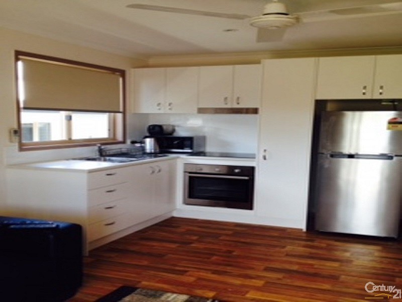 2/73 Sonoma Street, Collinsville QLD 4804