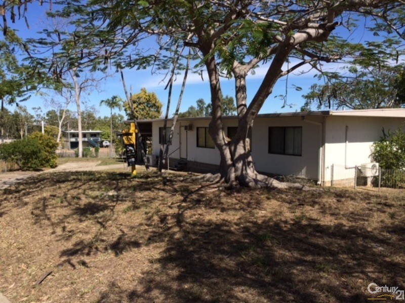 18 Collin Road, Collinsville QLD 4804