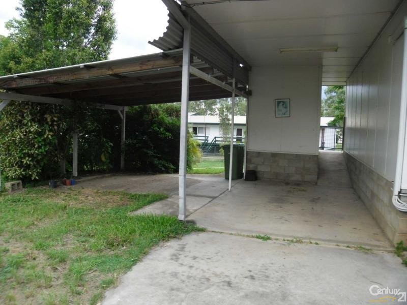 18 Collin Road, Collinsville QLD 4804