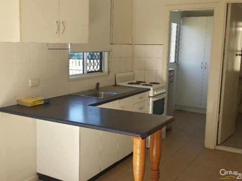 1 Cowan Lane, Bowen QLD 4805