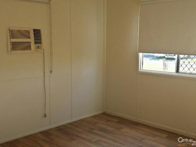 1 Cowan Lane, Bowen QLD 4805