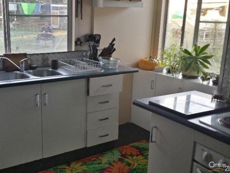 123 Powell Street, Bowen QLD 4805