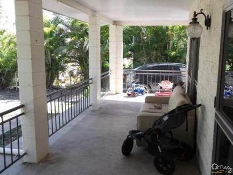 3 Seventh Avenue, Scottville QLD 4804