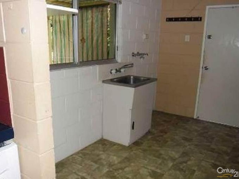 3 Seventh Avenue, Scottville QLD 4804