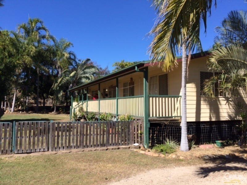 65 Reynolds Street, Bowen QLD 4805
