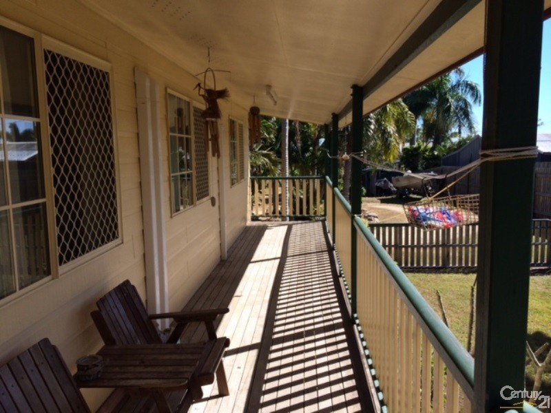 65 Reynolds Street, Bowen QLD 4805