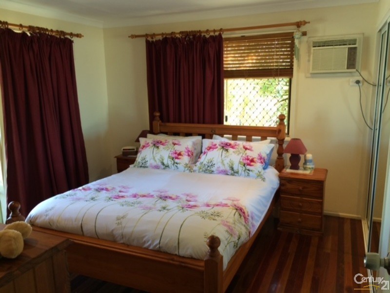 65 Reynolds Street, Bowen QLD 4805