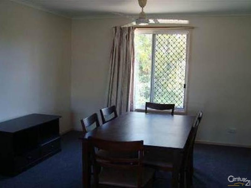 32 Walker Street, Collinsville QLD 4804