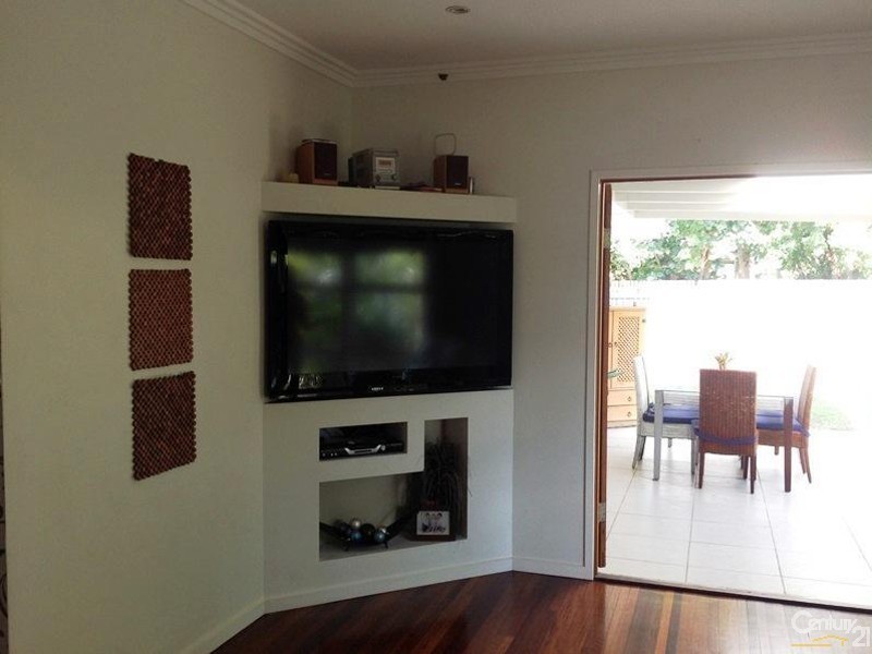 10 Tollington Road, Bowen QLD 4805